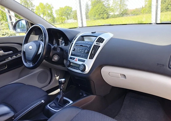 Kia Ceed cena 14950 przebieg: 99220, rok produkcji 2007 z Choroszcz małe 137